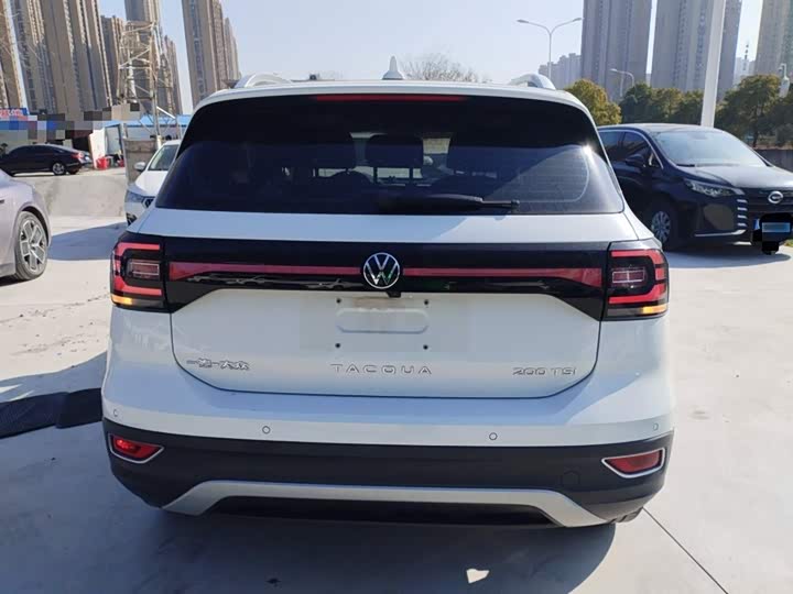 Фото 6 - Volkswagen Tacqua