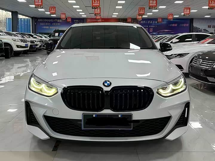 Фото 2 - BMW 1 Series