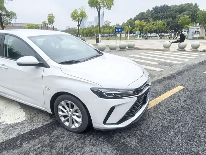 Фото 3 - Chevrolet Monza