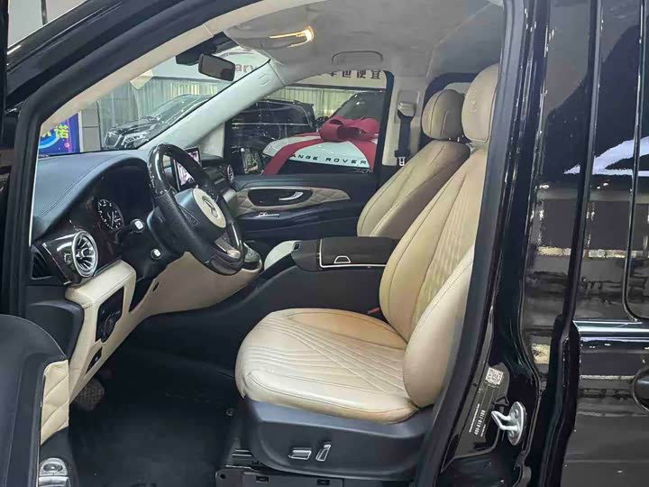 Фото 4 - Mercedes-Benz Vito