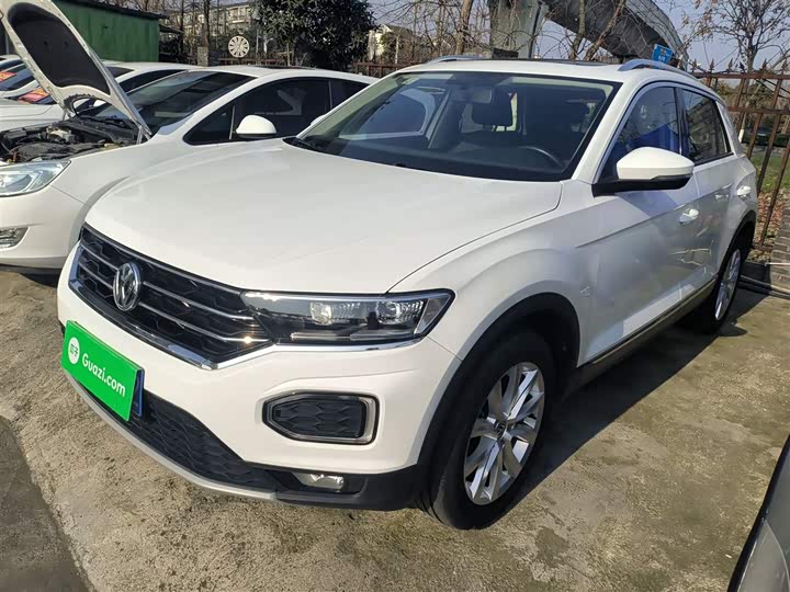 Фото 2 - Volkswagen T-Roc