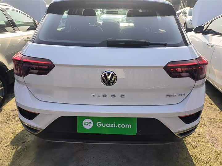 Фото 6 - Volkswagen T-Roc