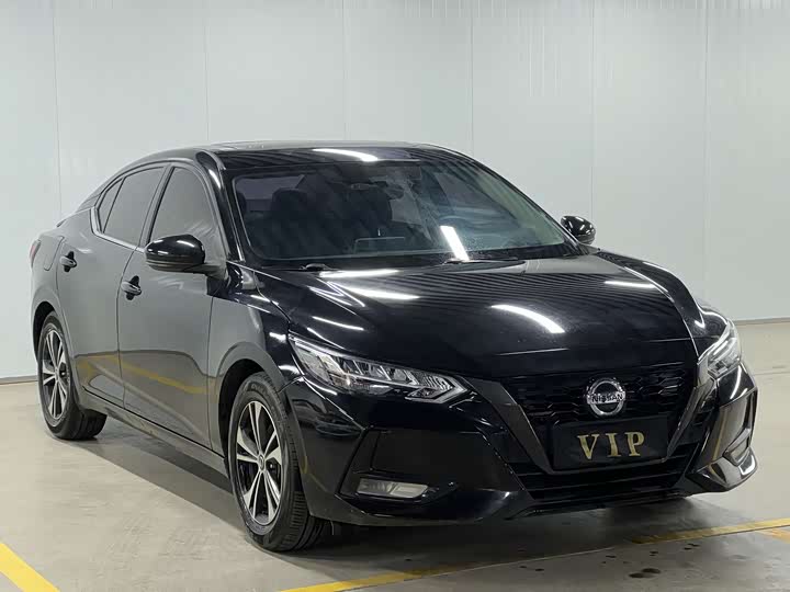 Фото 3 - Nissan Sylphy