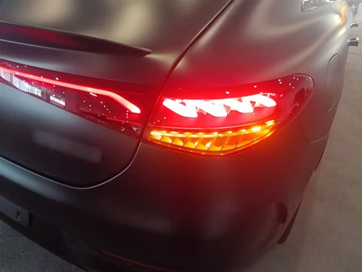 Фото 8 - Mercedes-Benz EQE AMG