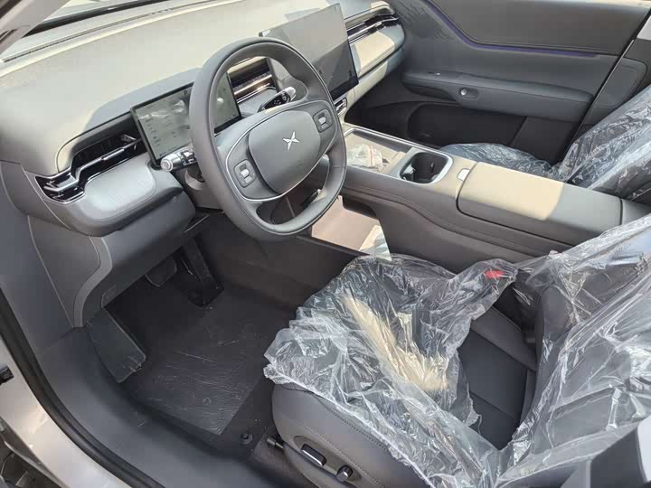 Фото 3 - XPeng G6