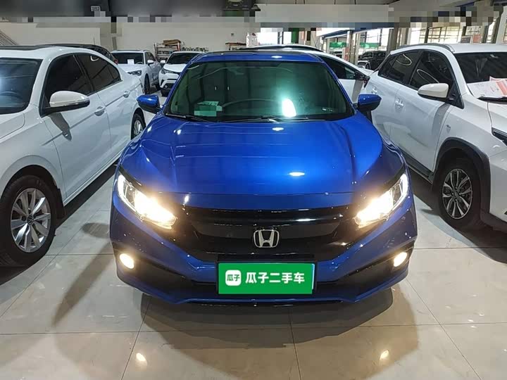 Фото 3 - Honda Civic