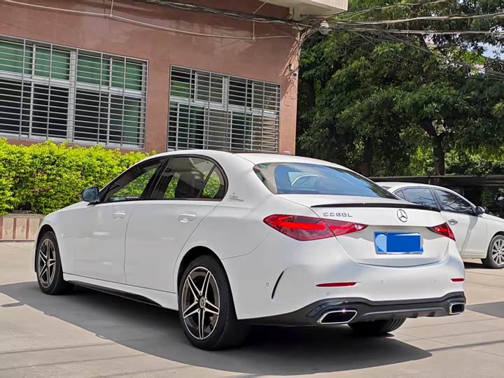 Фото 3 - Mercedes-Benz C-Class