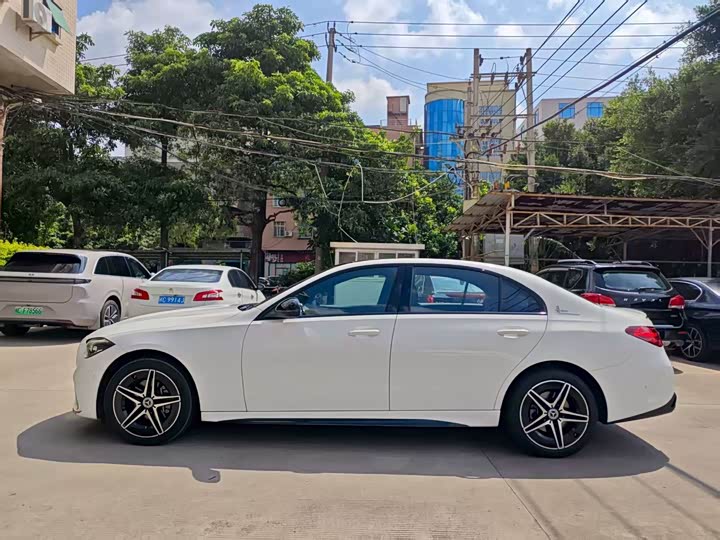 Фото 4 - Mercedes-Benz C-Class