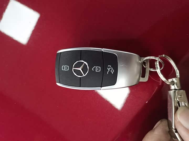 Фото 9 - Mercedes-Benz GLA-Class