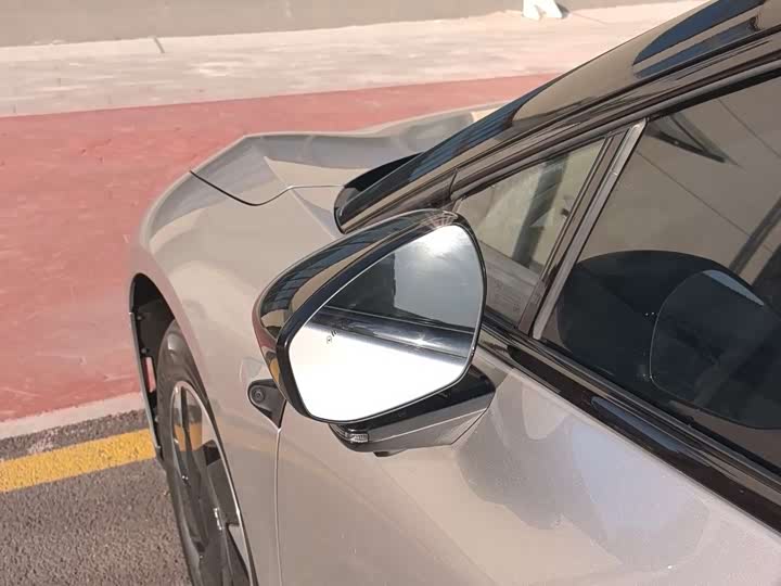 Фото 8 - XPeng F57