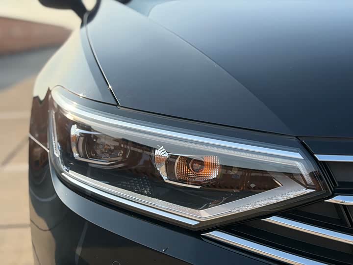 Фото 9 - Volkswagen Magotan