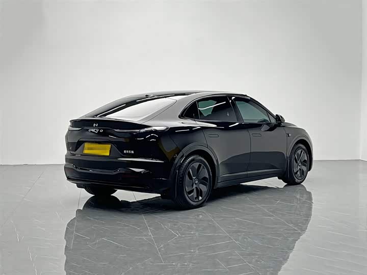 Фото 6 - Nio Onvo L60