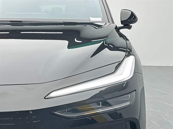 Фото 9 - Nio Onvo L60