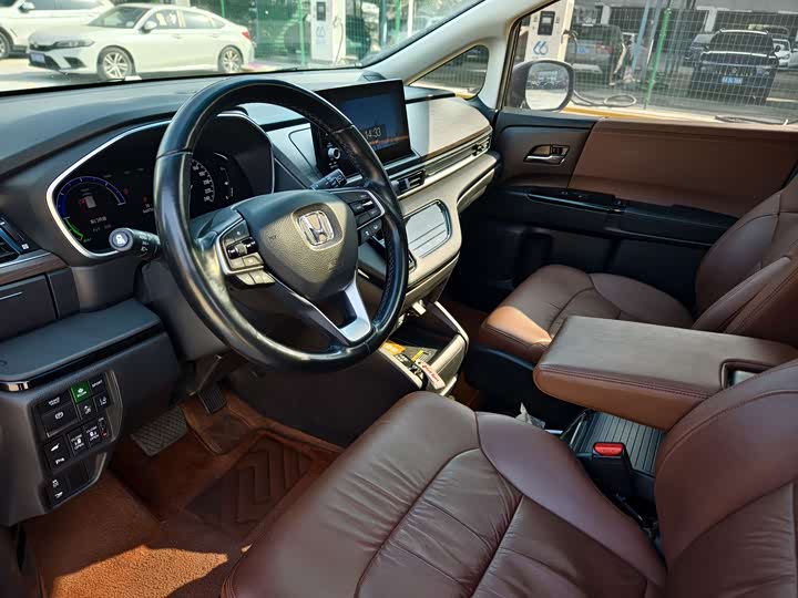 Фото 8 - Honda Odyssey