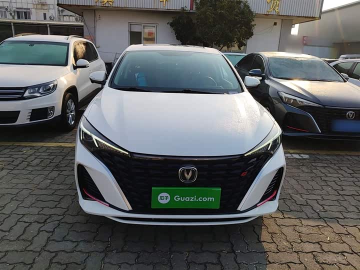 Фото 3 - Changan Eado Plus