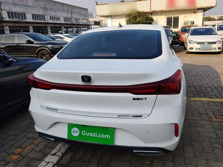 Фото 6 - Changan Eado Plus