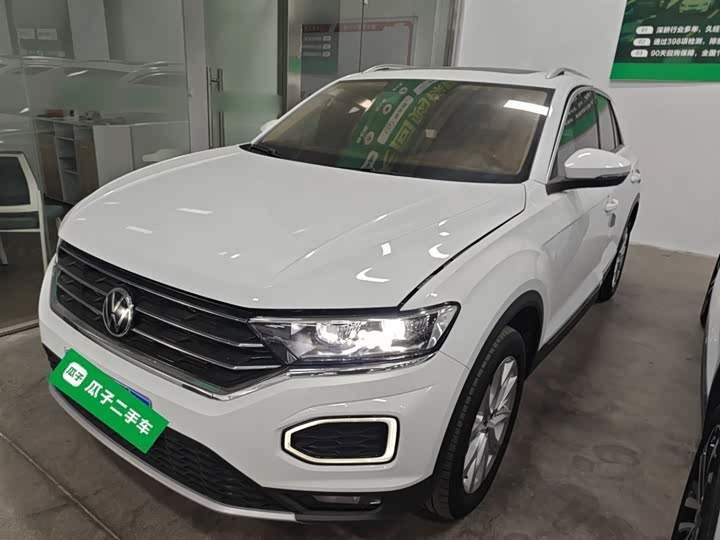 Фото 1 - Volkswagen T-Roc