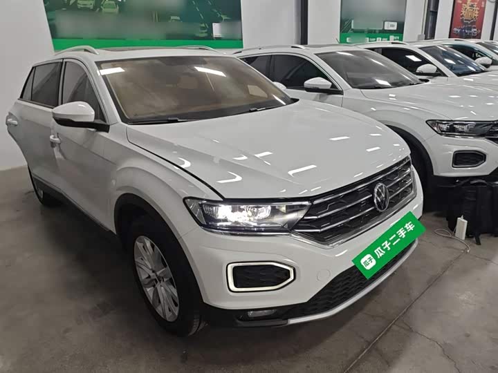 Фото 4 - Volkswagen T-Roc