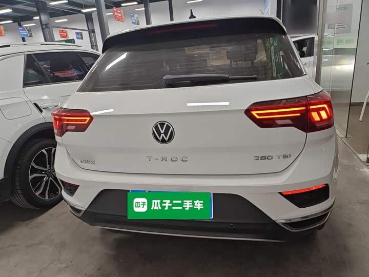 Фото 6 - Volkswagen T-Roc