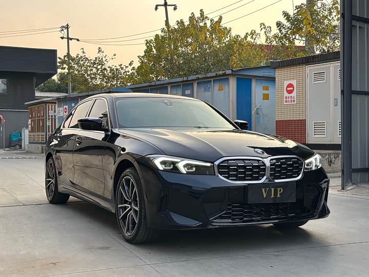 Фото 3 - BMW 3 Series