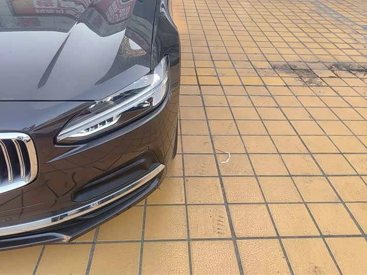 Фото 5 - Volvo S90