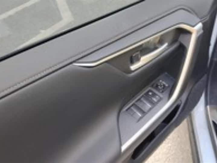 Фото 7 - Toyota Wildlander