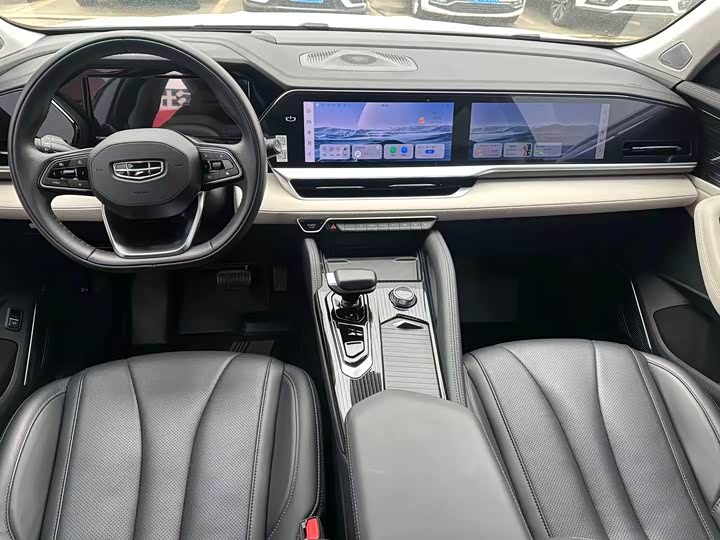 Фото 4 - Geely Monjaro