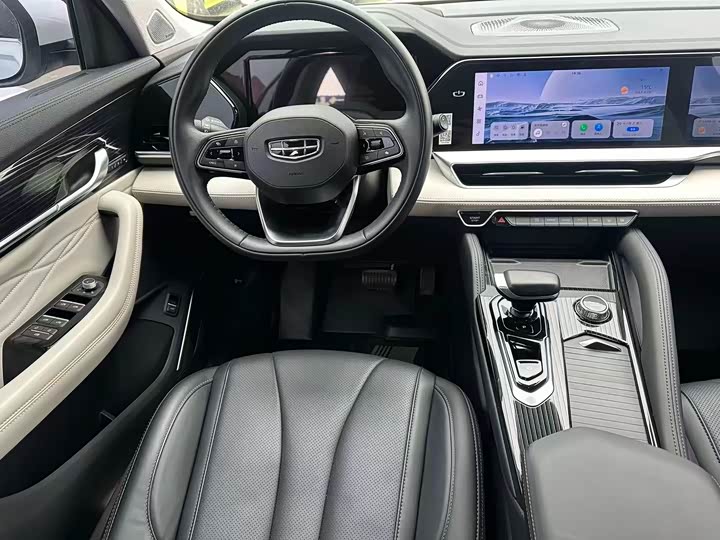 Фото 5 - Geely Monjaro