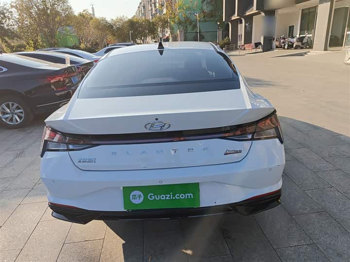 Фото 6 - Hyundai Elantra N line