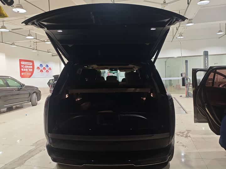 Фото 9 - Land Rover Range Rover