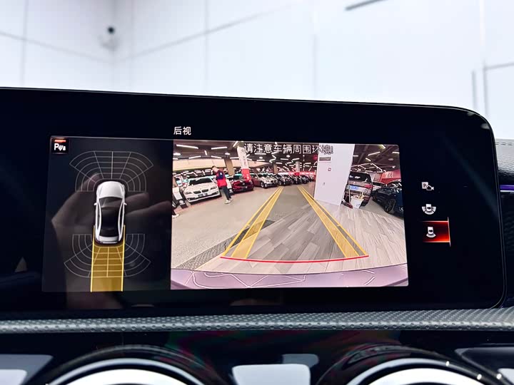 Фото 6 - Mercedes-Benz A-Class