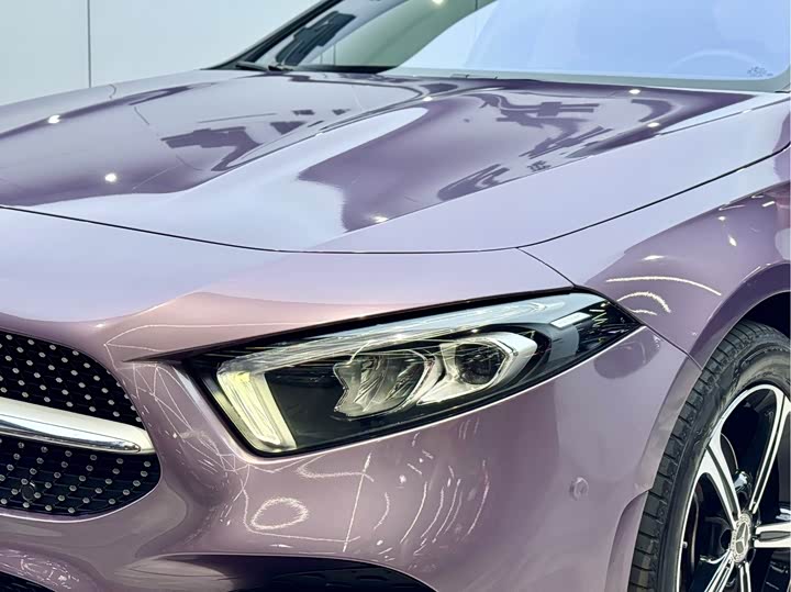 Фото 8 - Mercedes-Benz A-Class