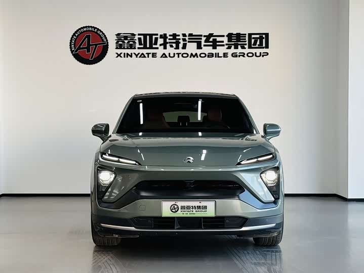 Фото 2 - Nio EC6