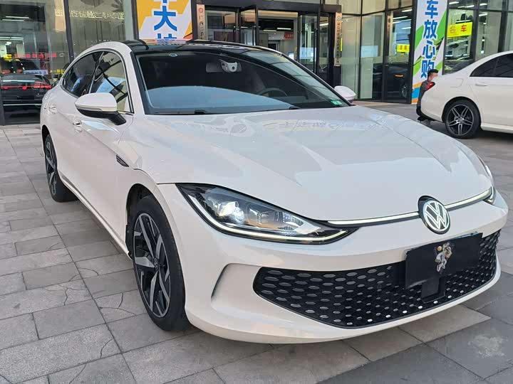 Фото 7 - Volkswagen Lamando L