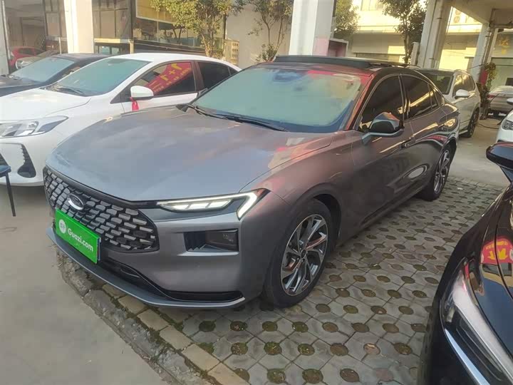 Фото 2 - Ford Mondeo