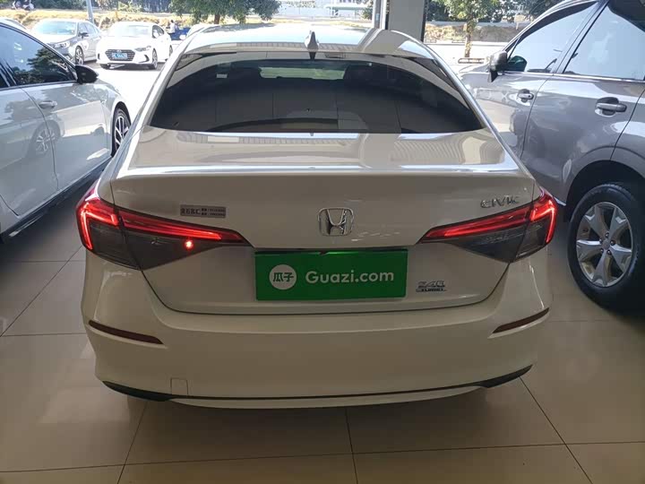 Фото 6 - Honda Civic