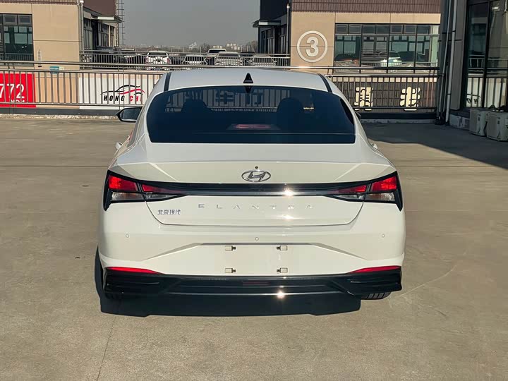 Фото 6 - Hyundai Elantra N line