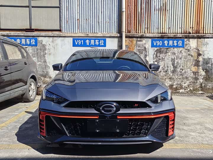 Фото 2 - GAC Trumpchi Empow R