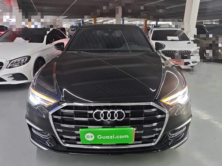 Фото 3 - Audi A6L