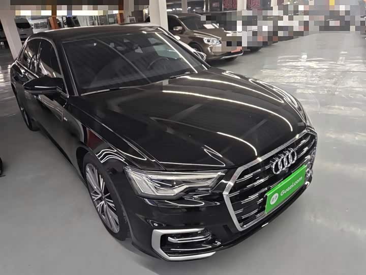 Фото 4 - Audi A6L