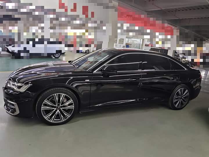 Фото 5 - Audi A6L