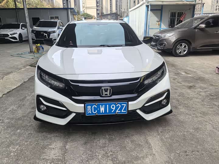 Фото 2 - Honda Civic