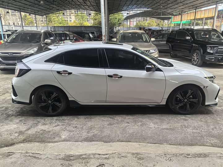 Фото 6 - Honda Civic