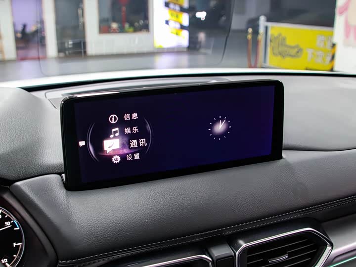 Фото 8 - Mazda CX-5