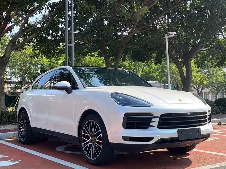 Фото 3 - Porsche Cayenne