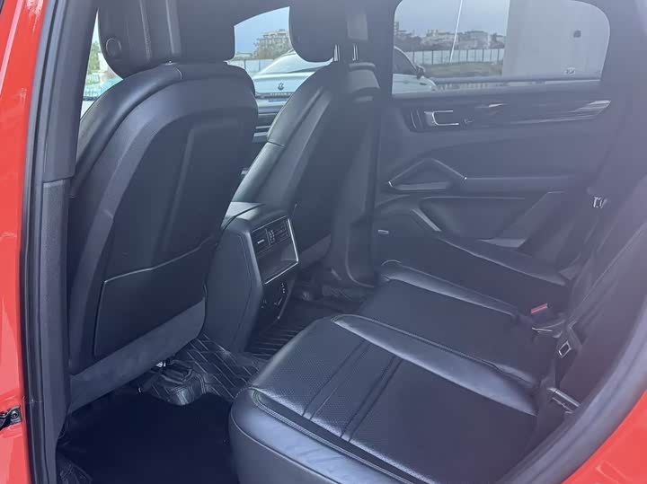 Фото 6 - Porsche Cayenne