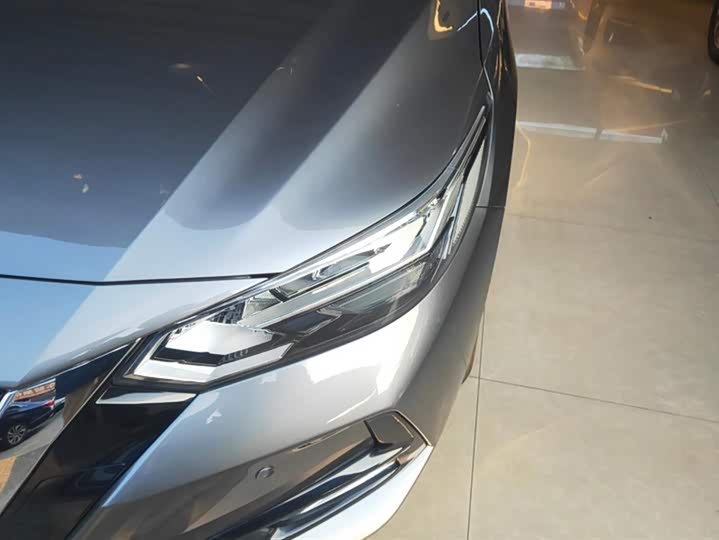 Фото 5 - Nissan Sylphy