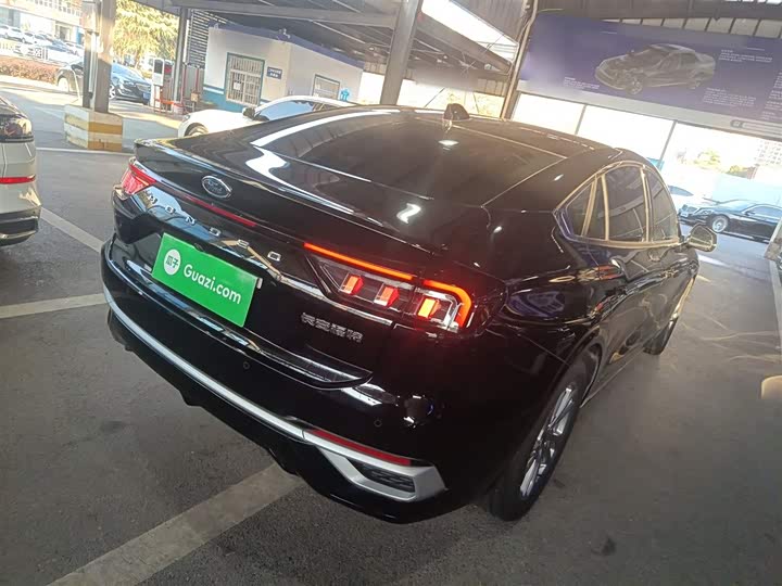 Фото 7 - Ford Mondeo