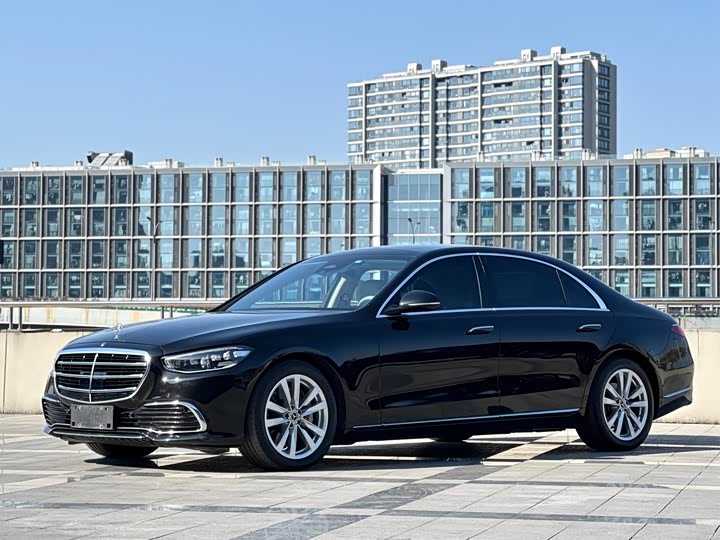 Фото 1 - Mercedes-Benz S-Class