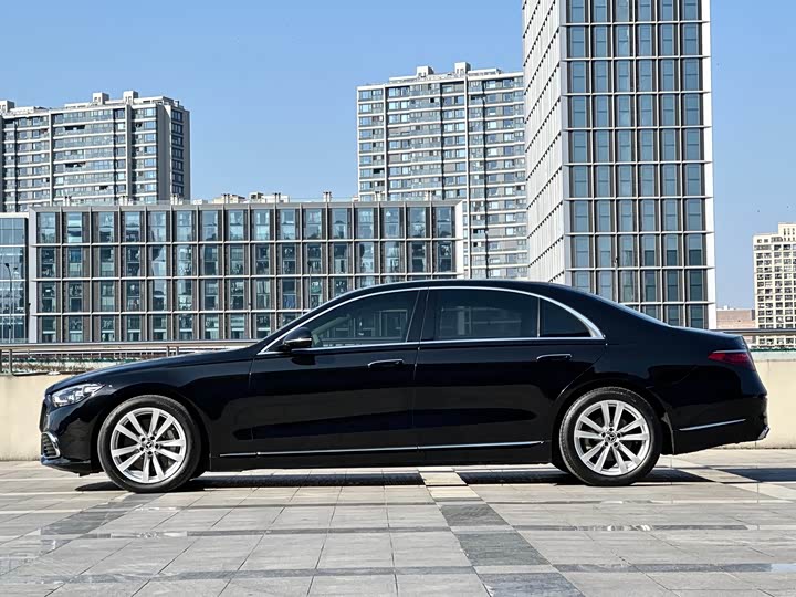 Фото 4 - Mercedes-Benz S-Class
